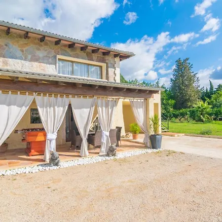 Refugi De Les Aguiles Villa