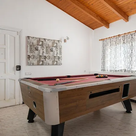 Villa Refugi De Les Aguiles Lloseta